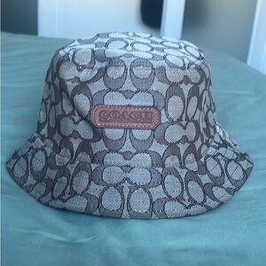 Coach Signature Bucket Hat